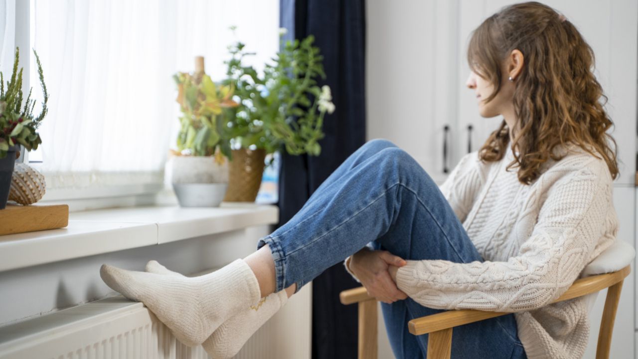 Cum să pregătiți casa pentru răcirea vremii: trucuri simple care vă vor ajuta să păstrați căldura.