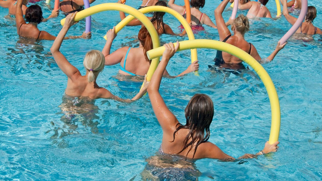 Ce sunt „exercițiile albastre” și care este impactul lor profund asupra sănătății fizice, mentale și emoționale?