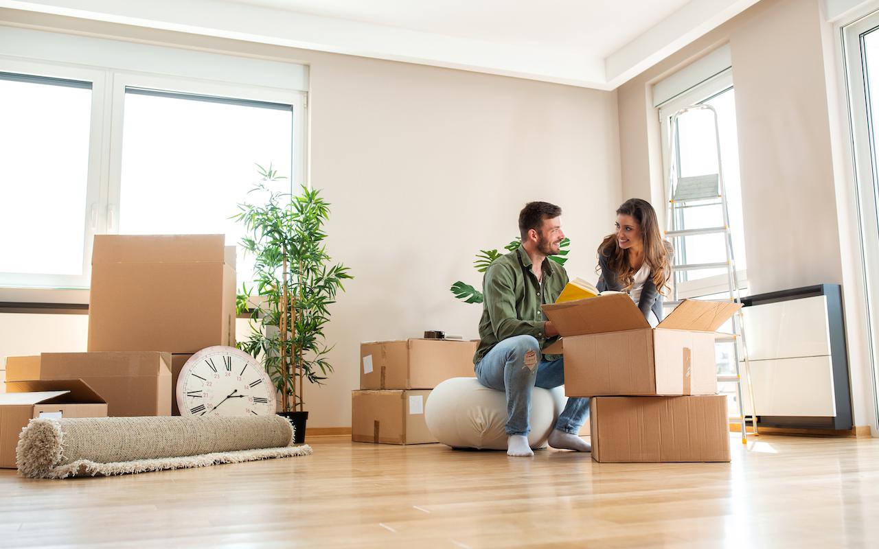 Este oficial: conform Legii privind închirierea locuințelor, proprietarii sunt obligați să închirieze locuințele turiștilor cu acordul vecinilor.