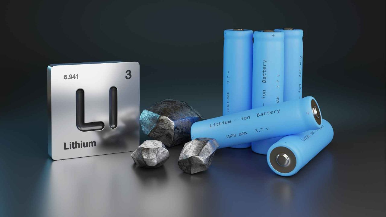 Uzura bateriilor litiu-ion în timpul utilizării este inevitabilă. Această „simplă” modificare chimică poate schimba acest lucru.