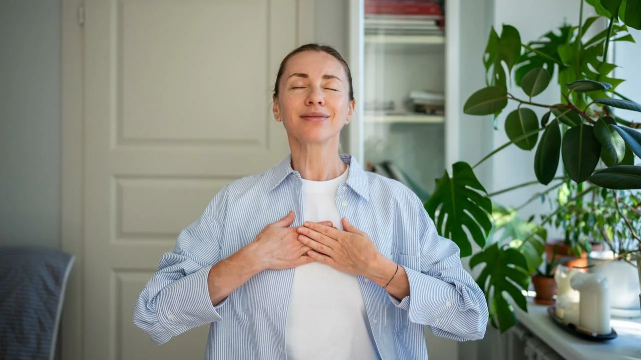 Cum să ne decorăm camerele și cât de importantă este activitatea fizică pe parcursul zilei; „Lumina soarelui are o importanță crucială”, a declarat neurologul Stella Maris Valiensi într-un interviu acordat LN+.