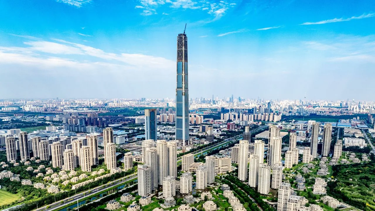 China demonstrează lumii că, dacă vrei să construiești, poți: o clădire de 10 etaje în 29 de ore.