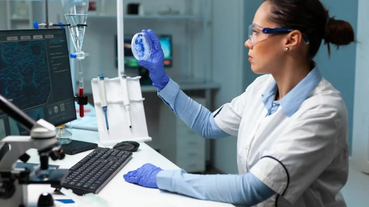 Biologii sunt din ce în ce mai îngrijorați: au descoperit un pesticid agricol care accelerează îmbătrânirea peștilor.