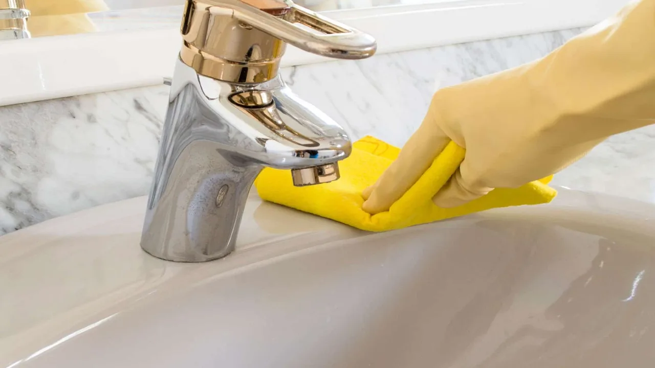 Ungerea robinetelor cu ulei pentru copii: de ce este necesar și de ce este recomandat.