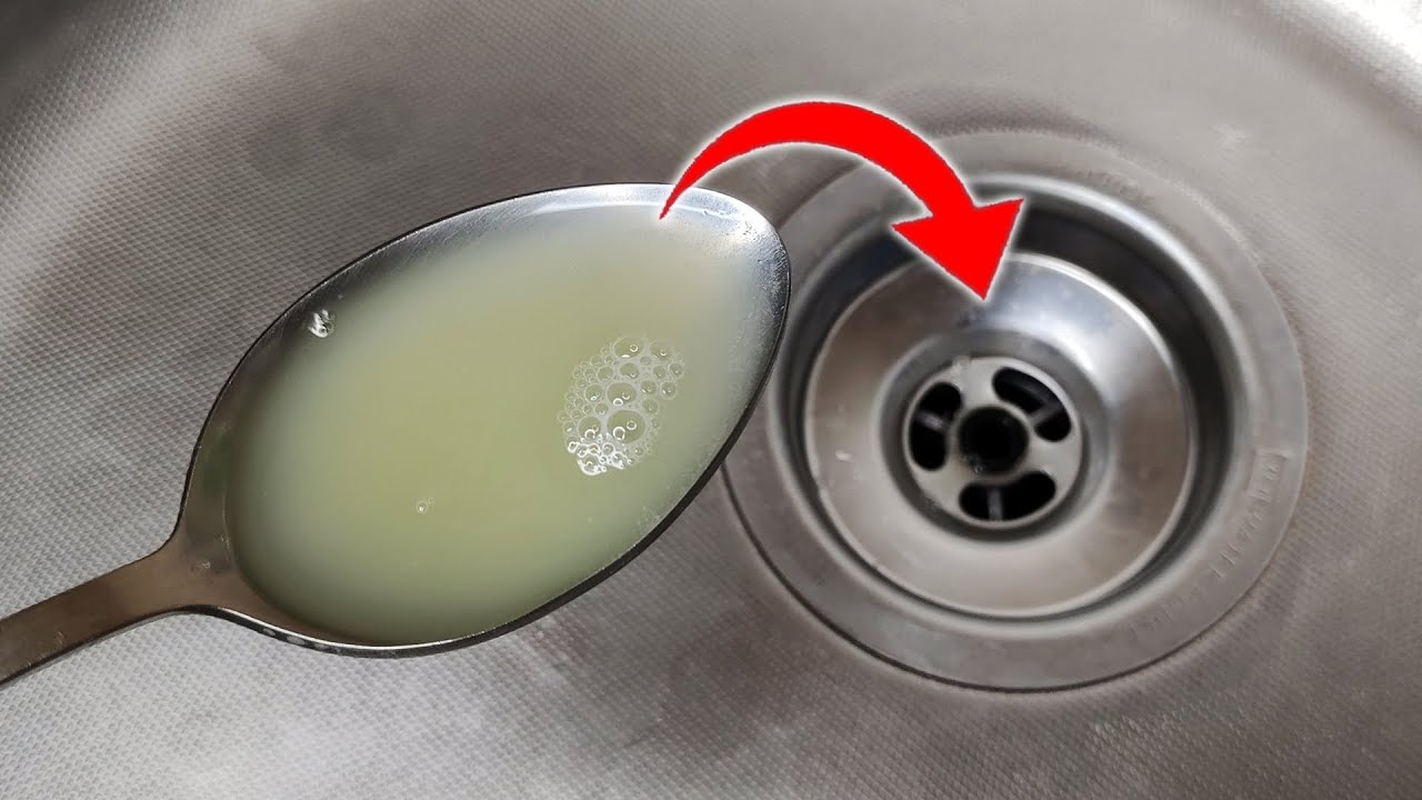 Turnarea de suc de lămâie și bicarbonat de sodiu în scurgerea din baie: de ce este necesar și cât de des trebuie făcut acest lucru.