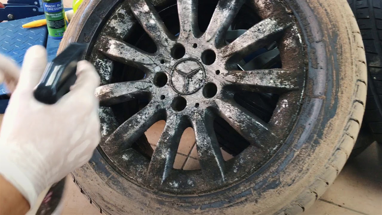 Fără înălbitor, fără degresant: cum să curățați jantele auto în câțiva pași simpli.