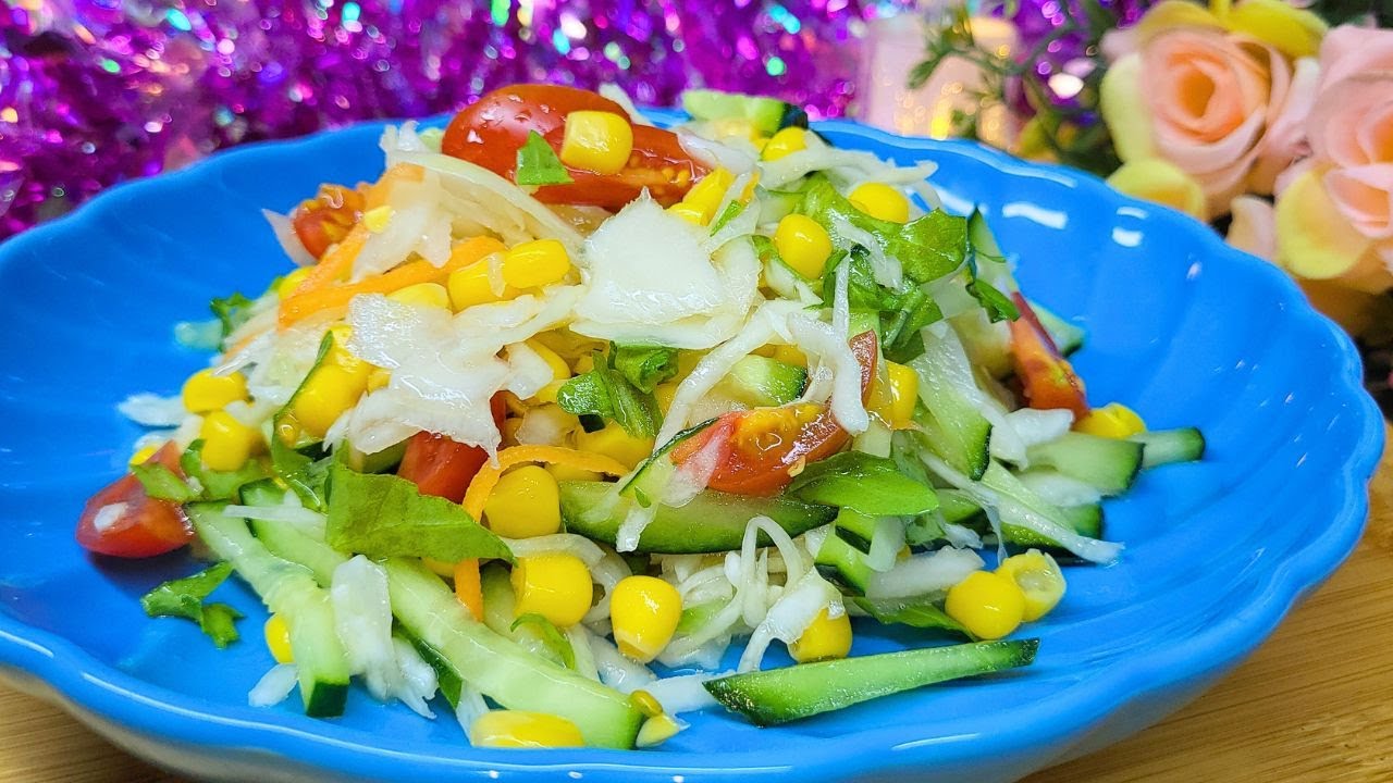 Șase rețete de salate, ideale pentru vacanța de vară la plajă.