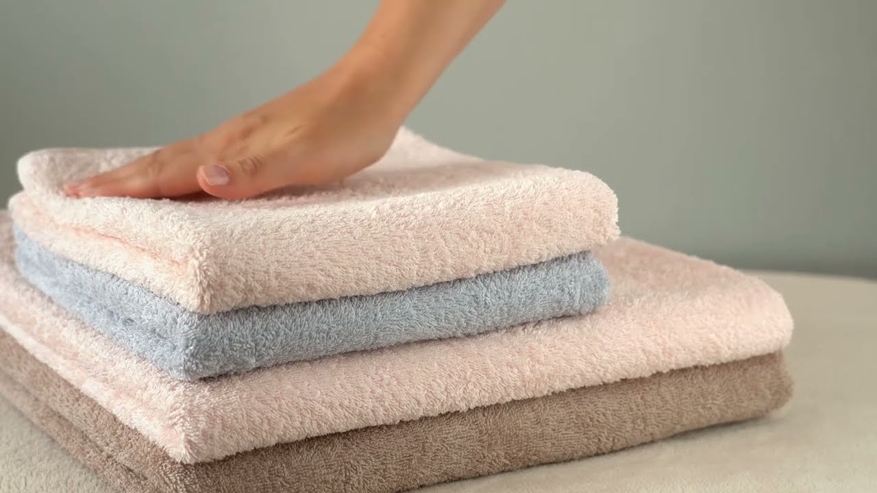 Secretul spălării prosoapelor, cearșafurilor și lenjeriei de pat astfel încât acestea să arate mereu ca noi: iată ce aveți nevoie.