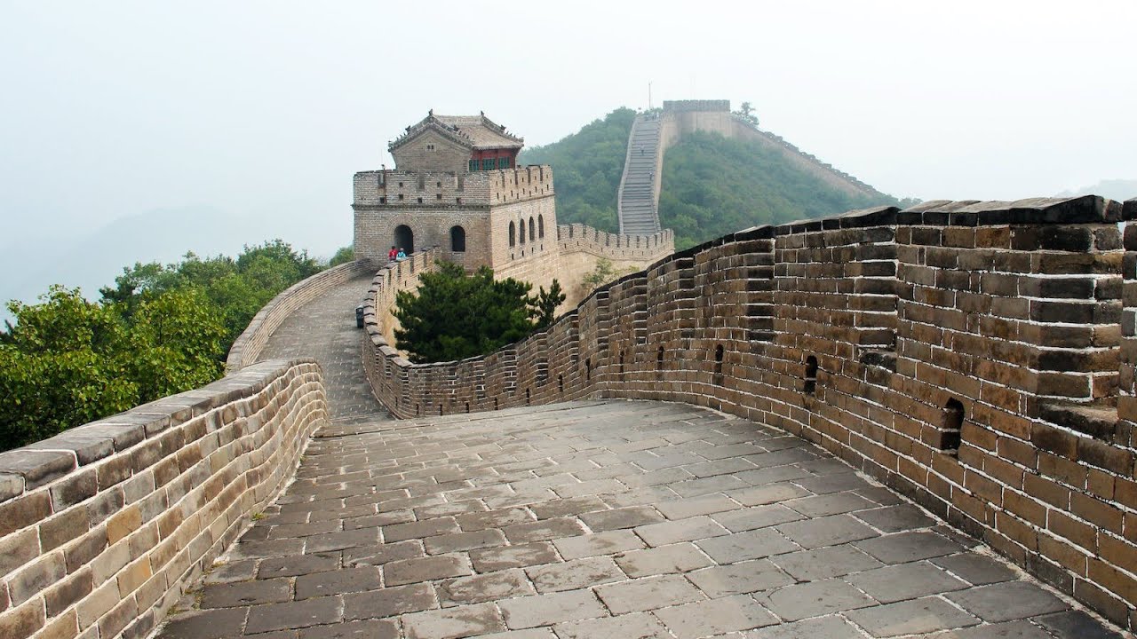 Arheologii nu-și pot crede ochilor: au descoperit 573 de fortărețe de piatră care ar putea rescrie istoria Chinei.