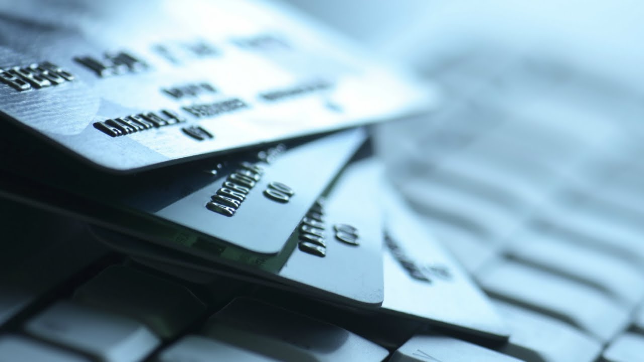 Ce trebuie să facă membrii familiei în cazul în care titularul unui cont bancar decedează, pentru a evita moștenirea datoriilor?