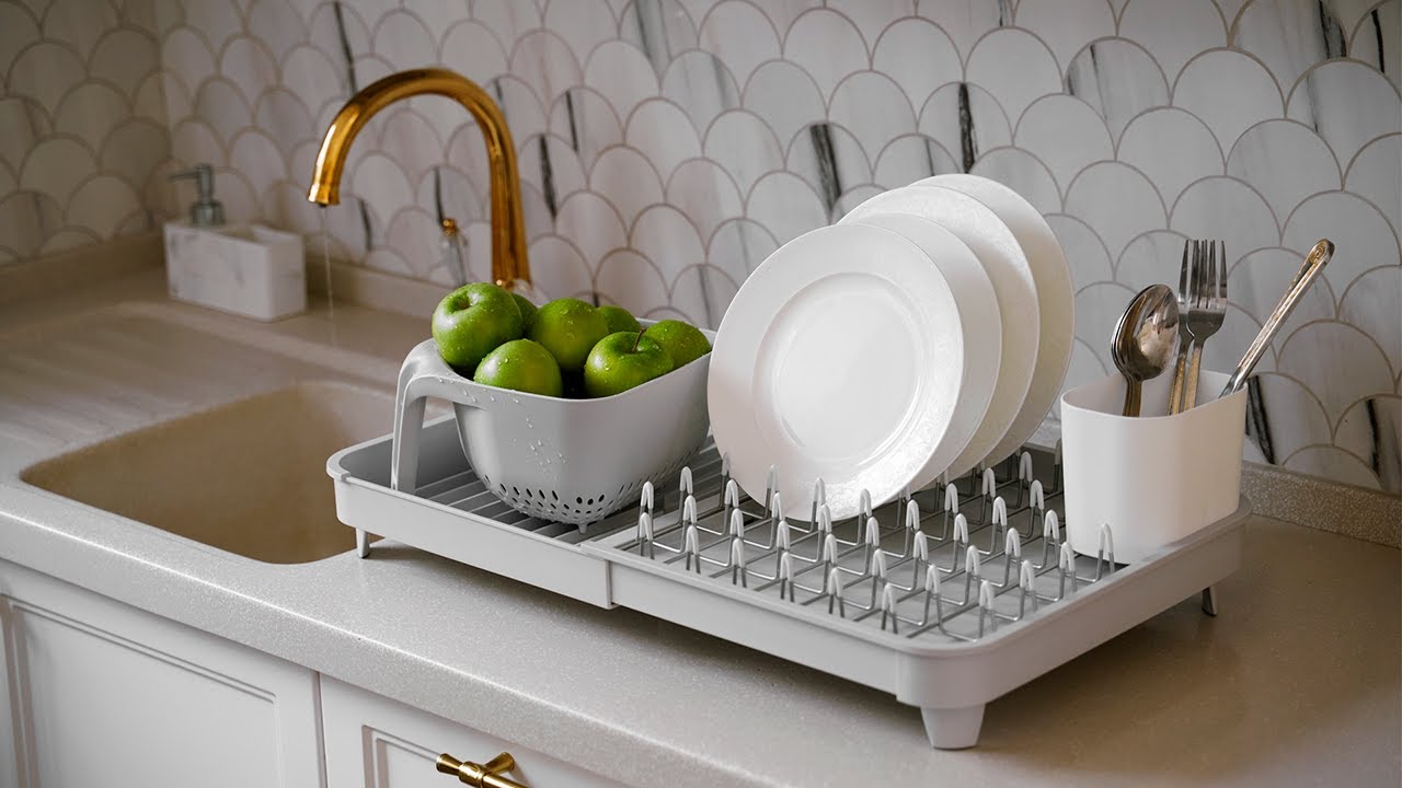 Gata cu uscătoarele clasice pentru vase. Această tendință în bucătărie va aduce ordine pe blatul dvs. de bucătărie.