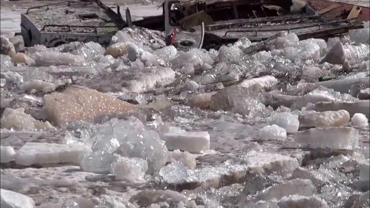 Când gheața stă în cale: legea pe care industria minieră încearcă să o abroge în mod discret.