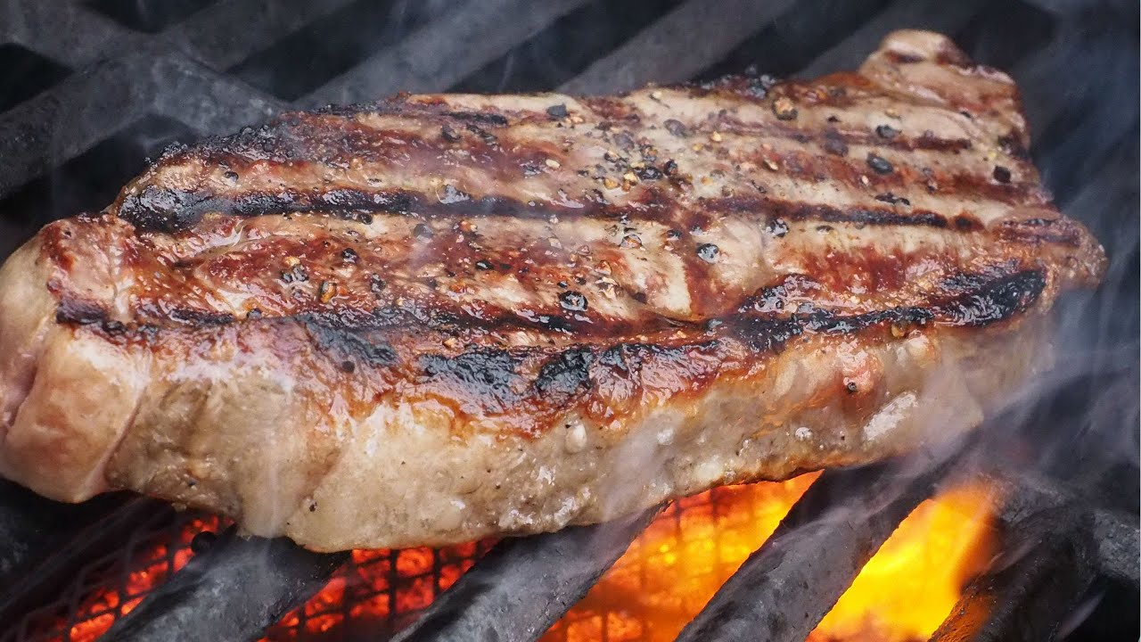 Nici cărbune, nici lemne: noua tendință pentru o preparare mai rapidă și mai simplă la grătar în 2026.