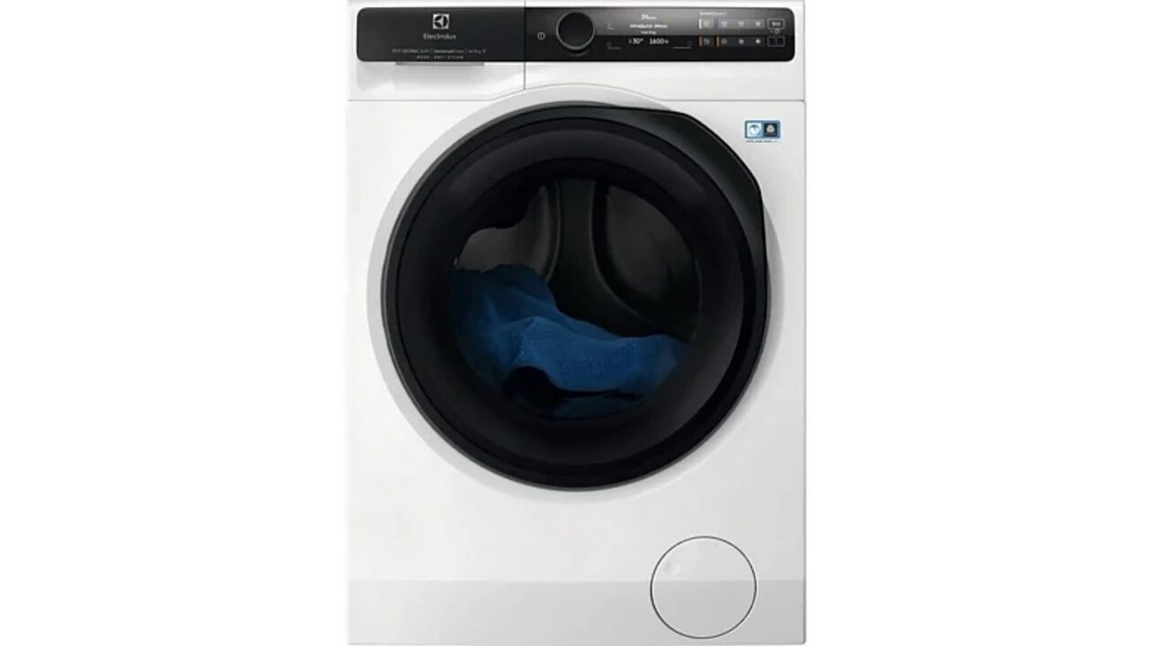 Diego Fernandez, inginer chimist: „Bicarbonatul de sodiu și oțetul nu sunt potrivite pentru curățarea mașinii de spălat”.